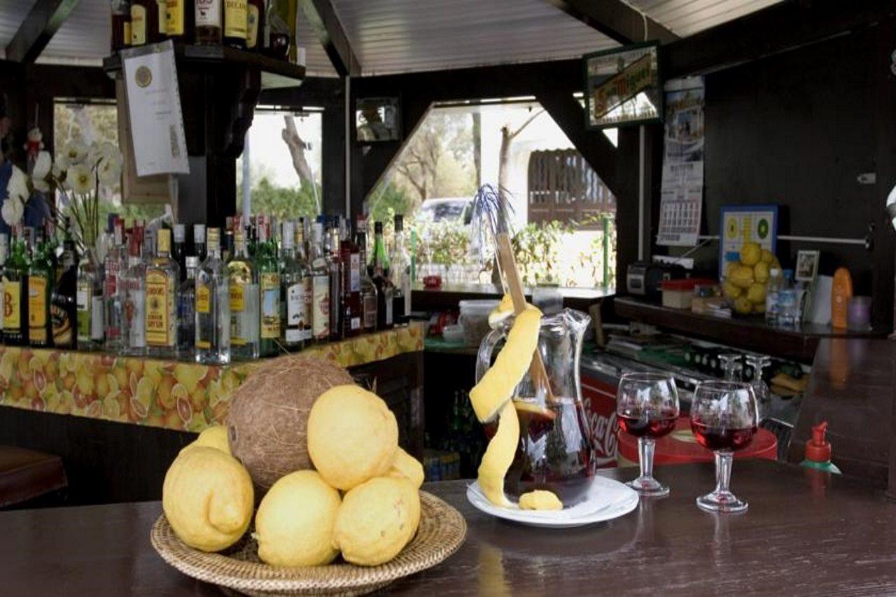 Hostal La Ceiba Cala D´Or Exterior foto