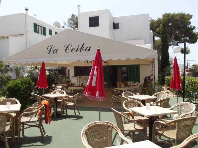 Hostal La Ceiba Cala D´Or Exterior foto